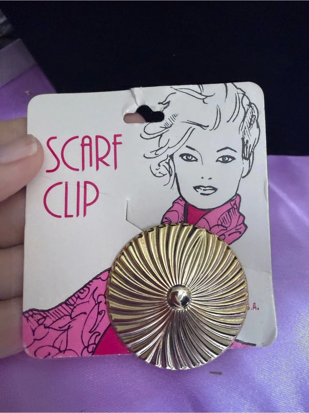 Vintage Jeri-Lou Radiant Gold Round Scarf Clip 1970-1980’s